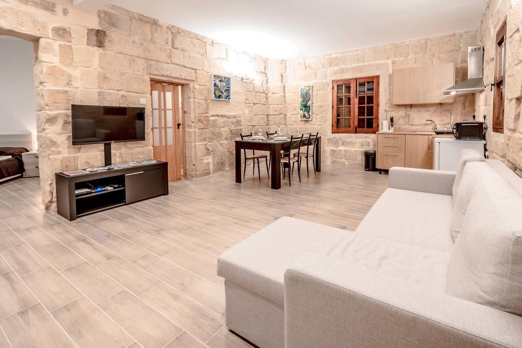 120 Lapsi San Ġiljan